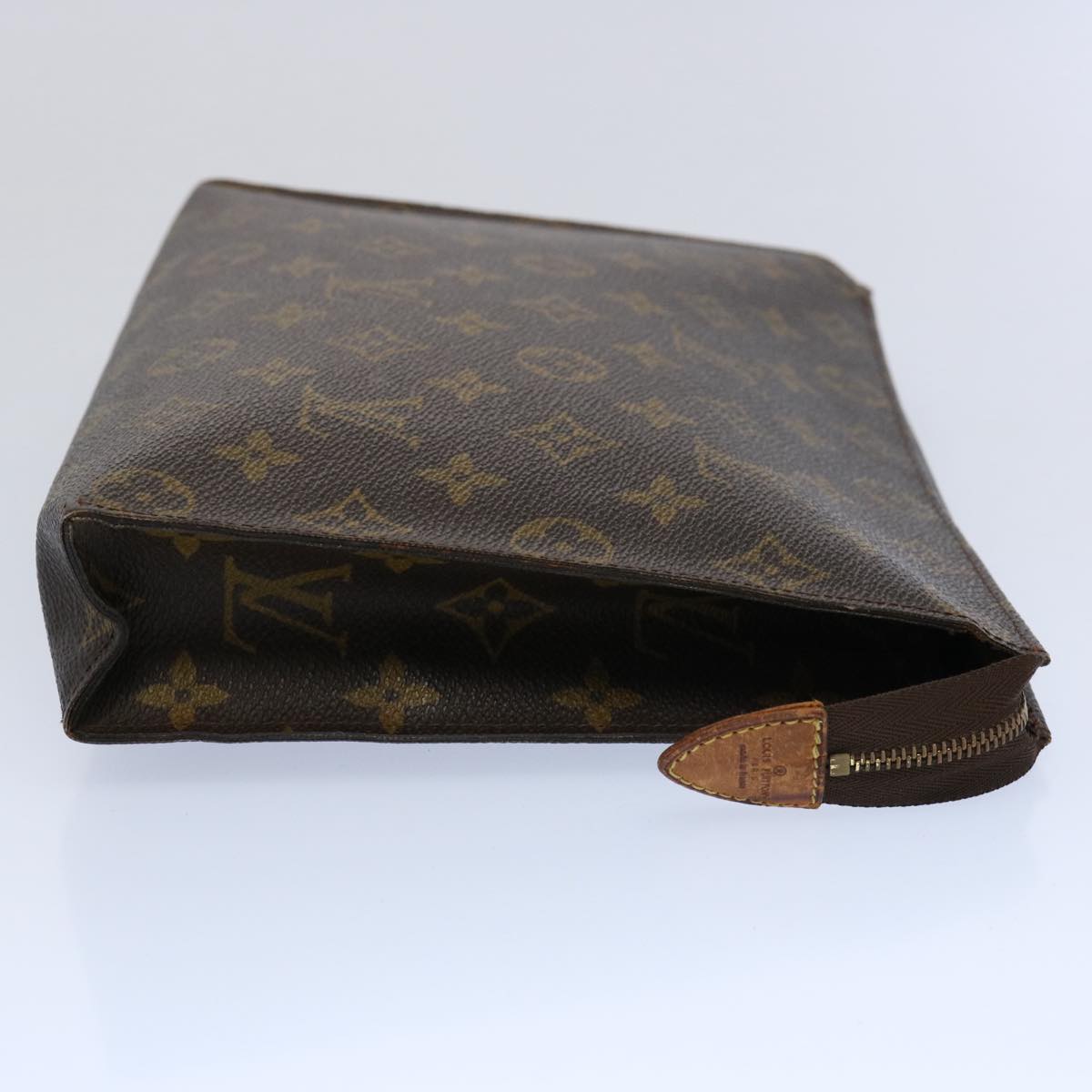LOUIS VUITTON Monogram Poche Toilette 26 Pouch M47542 LV 62578