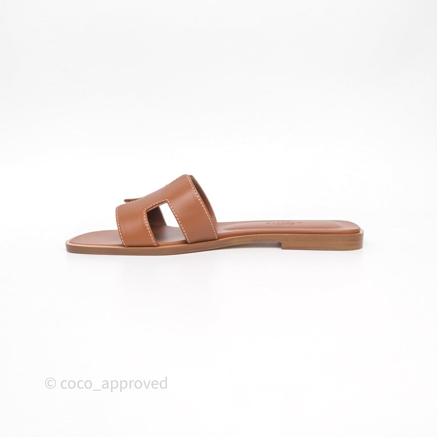 Hermès Oran Sandals Gold Size 36.5