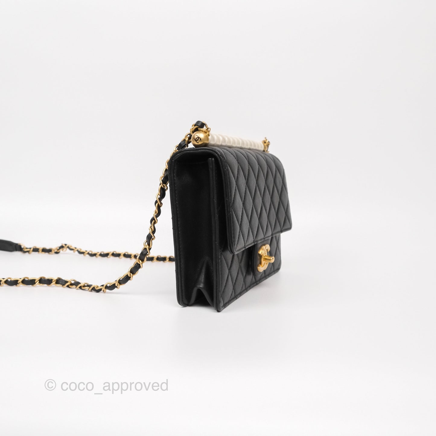 Chanel Small Chic Pearls Flap Quilted Black Goatskin Aged Gold Hardware