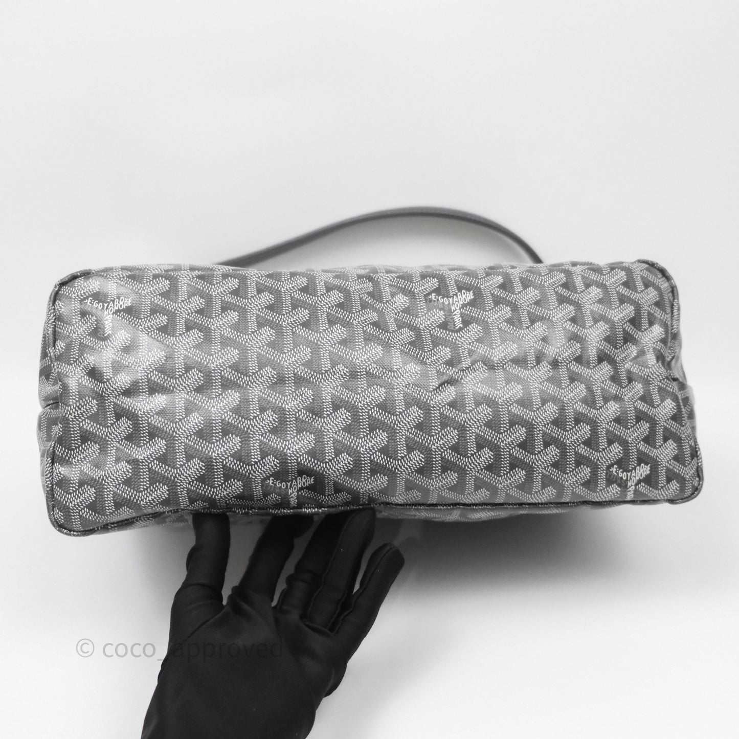 Goyard Bohème Hobo Bag Grey Goyardine Canvas Pink Heart
