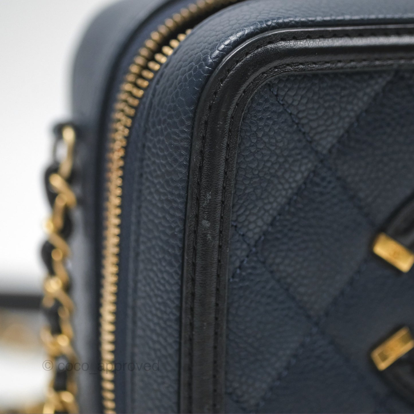 Chanel Quilted Small CC Filigree Vanity Case Navy Black Caviar Gold Hardware
