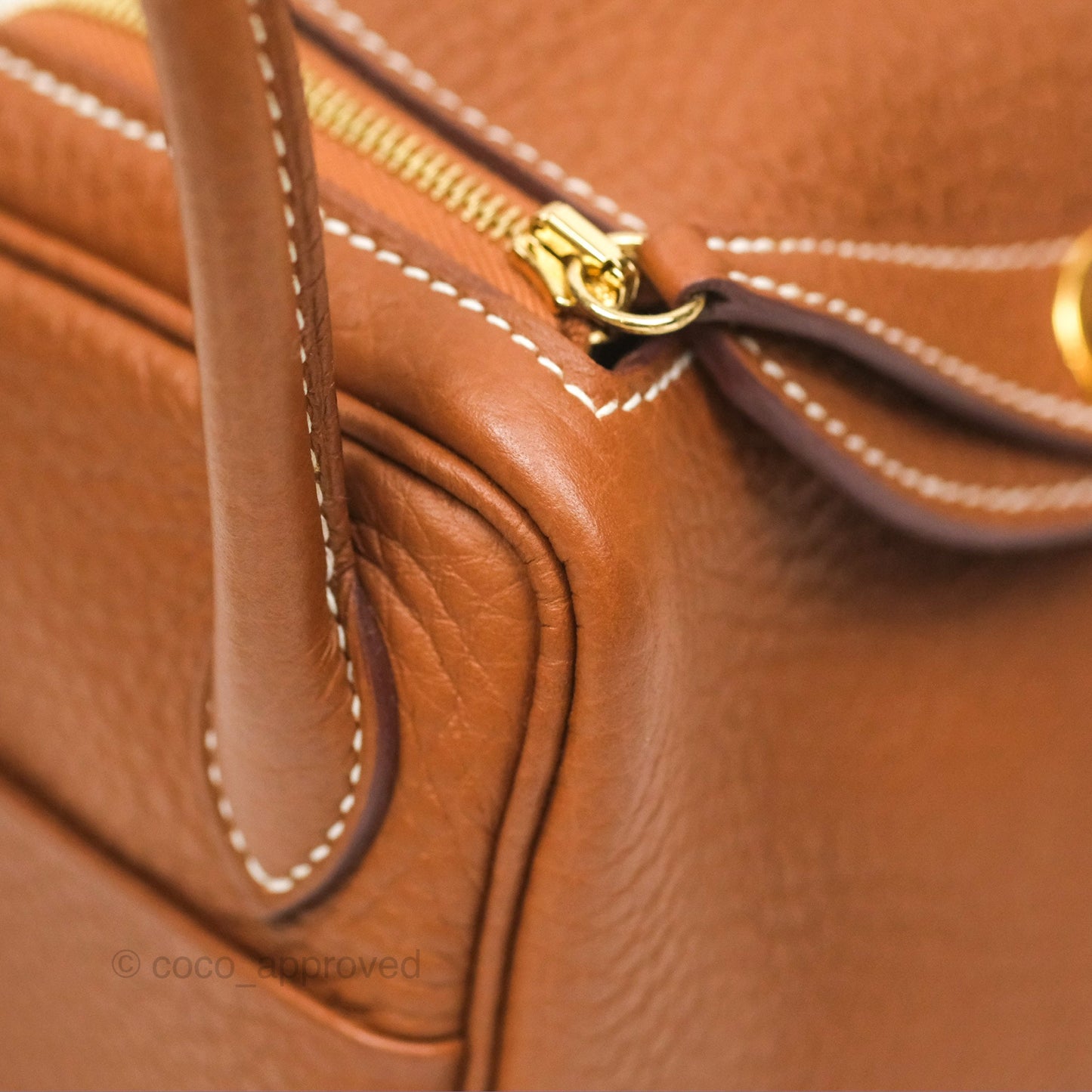 Hermès Mini Lindy 20 Gold Clemence Gold Hardware