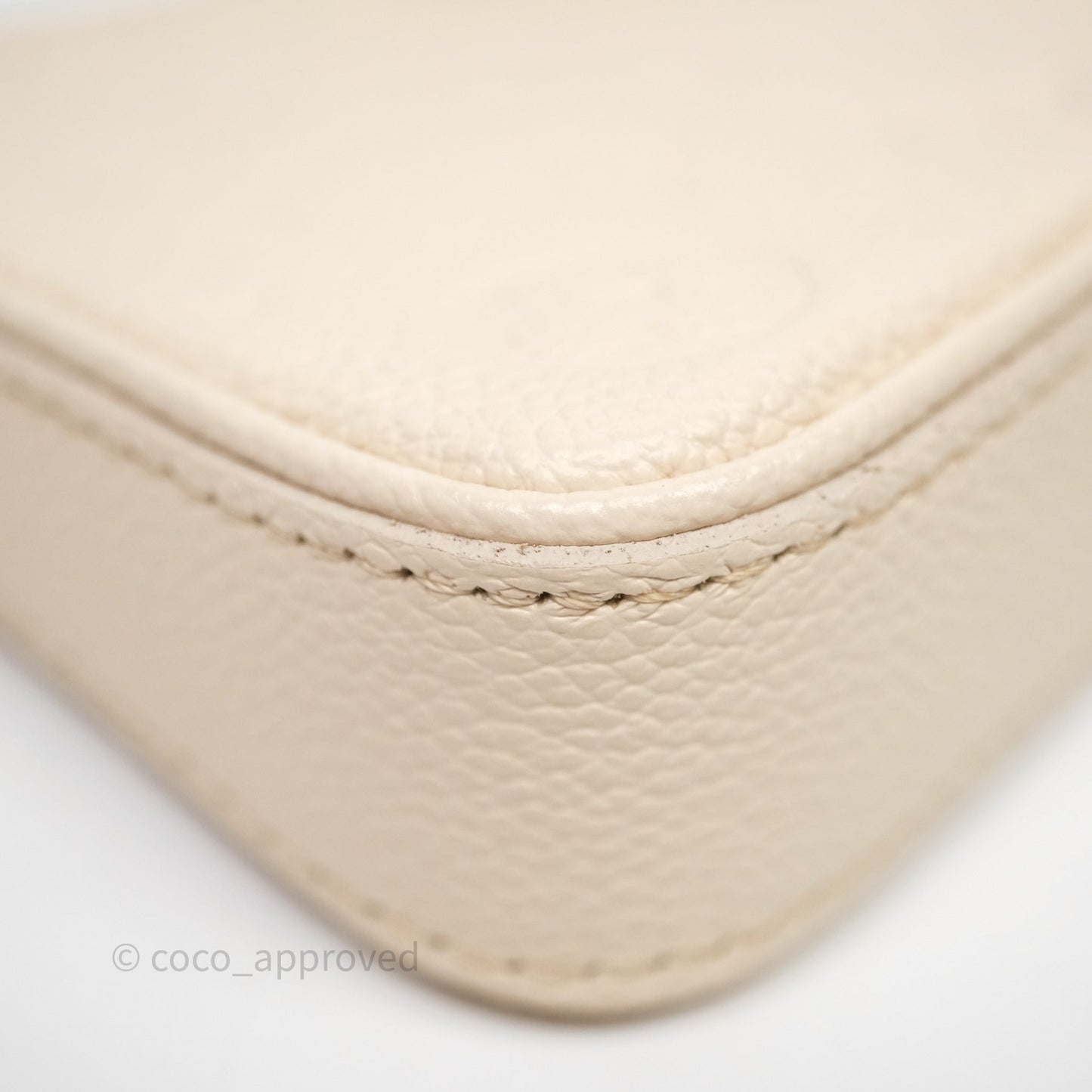 Louis Vuitton Easy Pouch On Strap Crème Monogram Empreinte Leather