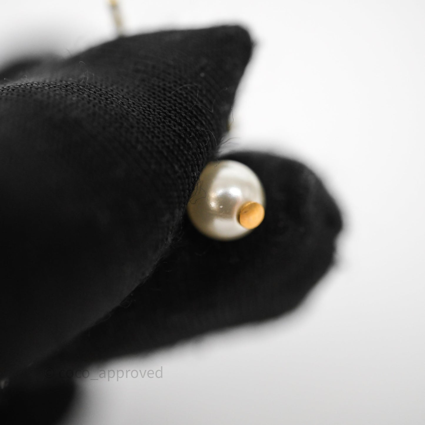 Christian Dior Miss Dior Drop Pearl Earrings Gold Tone