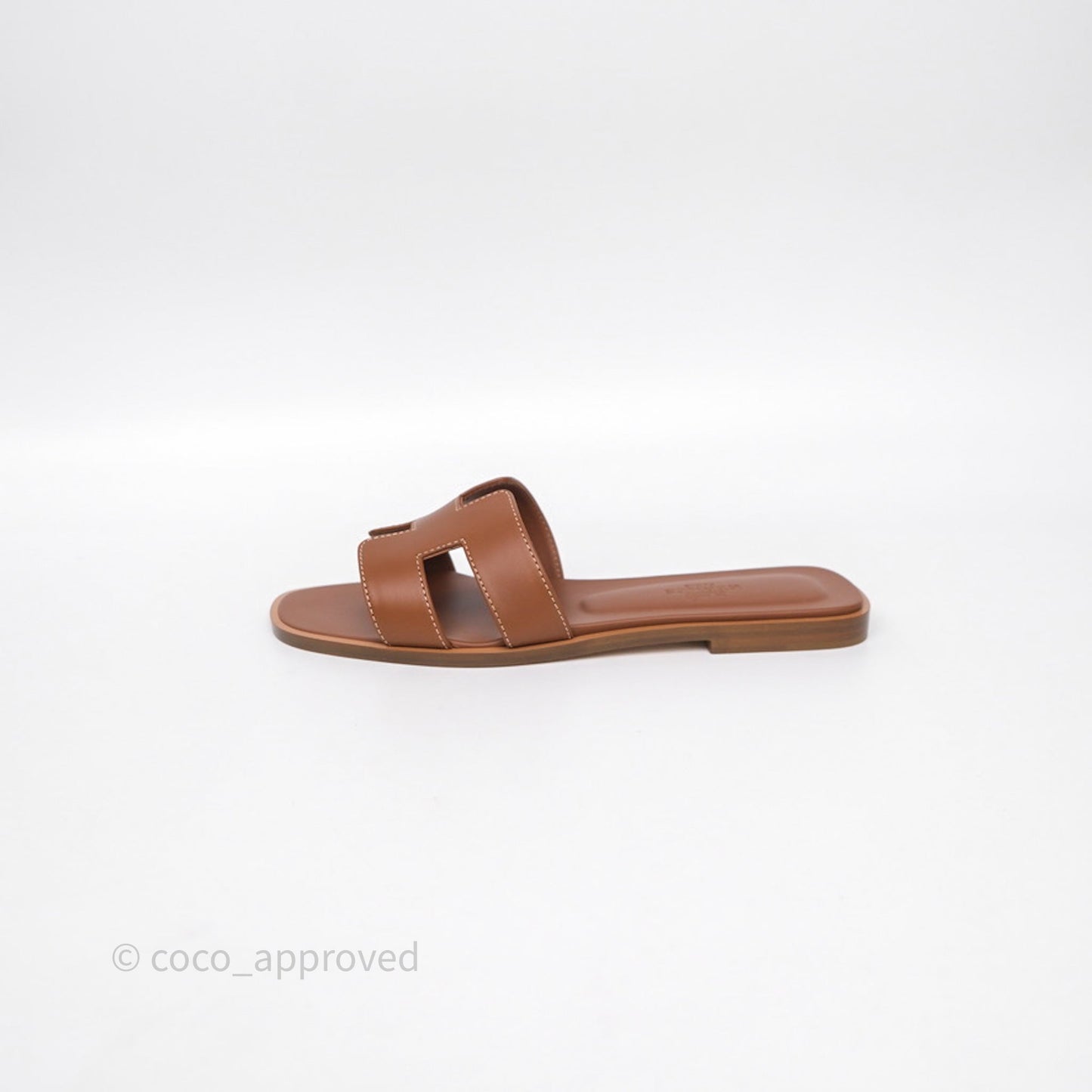 Hermès Oran Sandals Gold Size 36.5