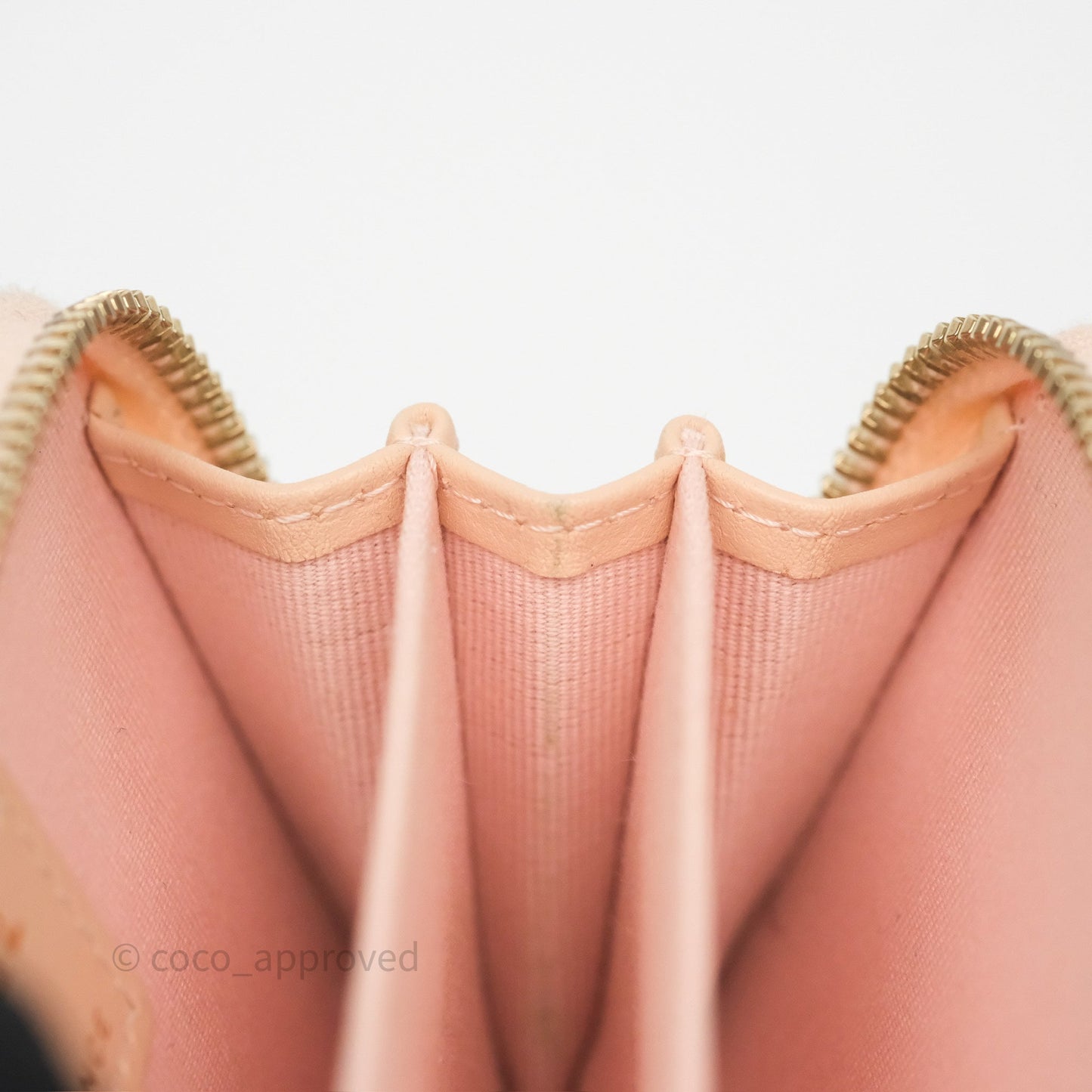 Chanel Classic Zipped Coin Purse Salmon Pink Caviar Gold Hardware