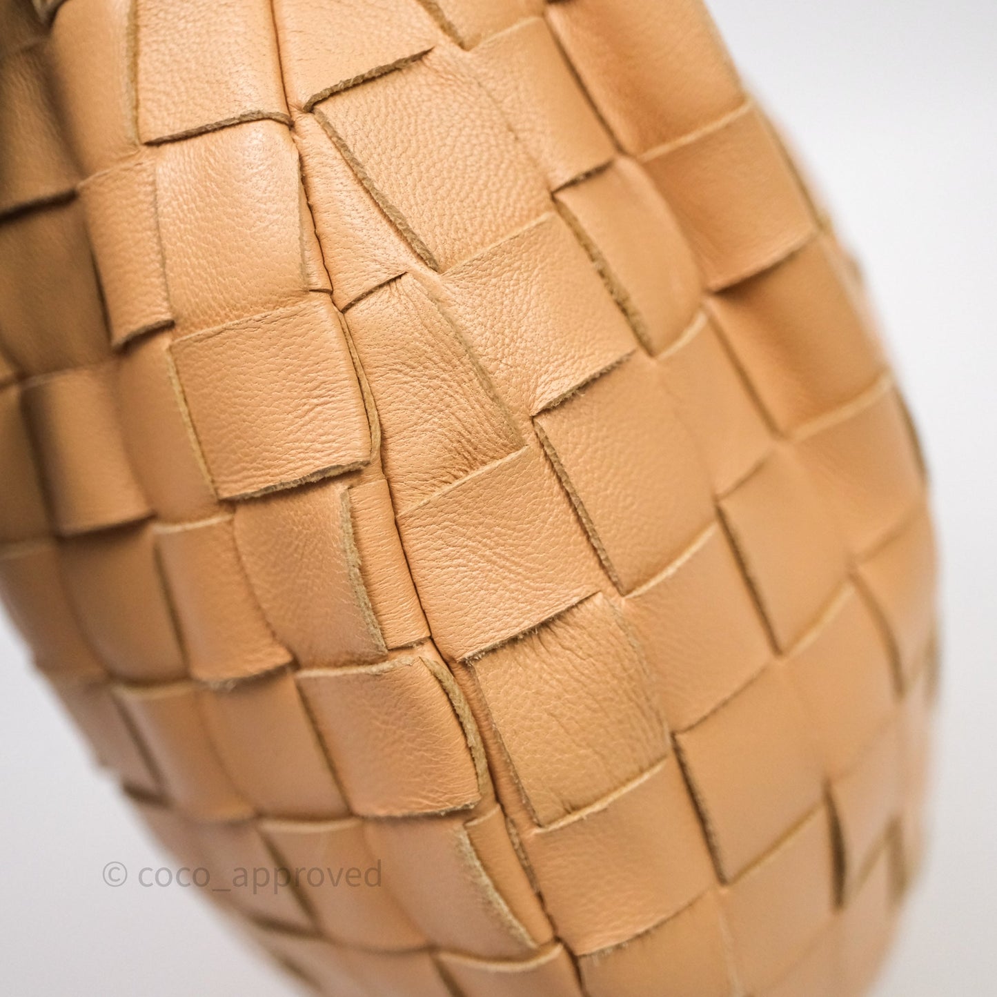 Bottega Veneta Mini Jodie Bag Intrecciato Beige Lambskin