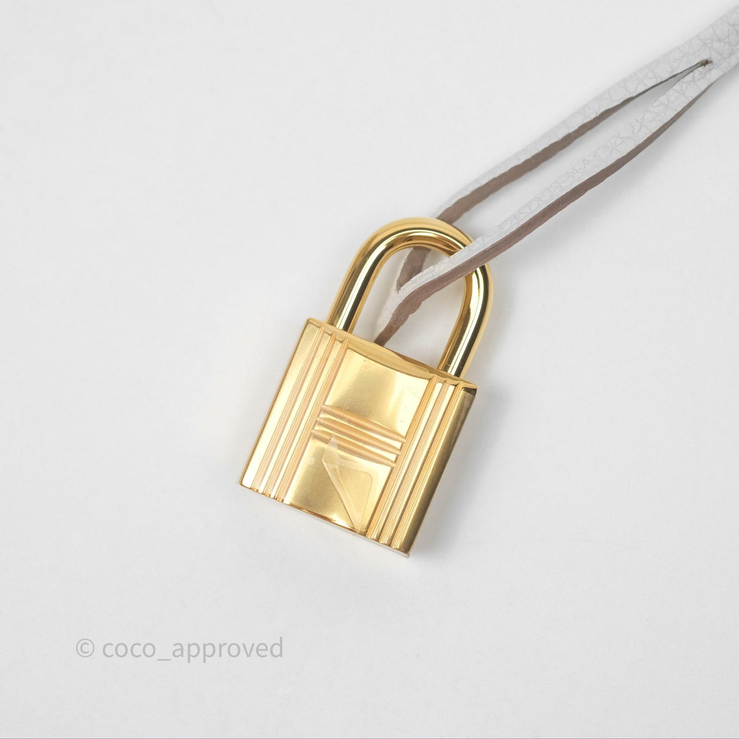 Hermès Kelly II 28 Retourne Gris Pale M4 Togo Gold Hardware