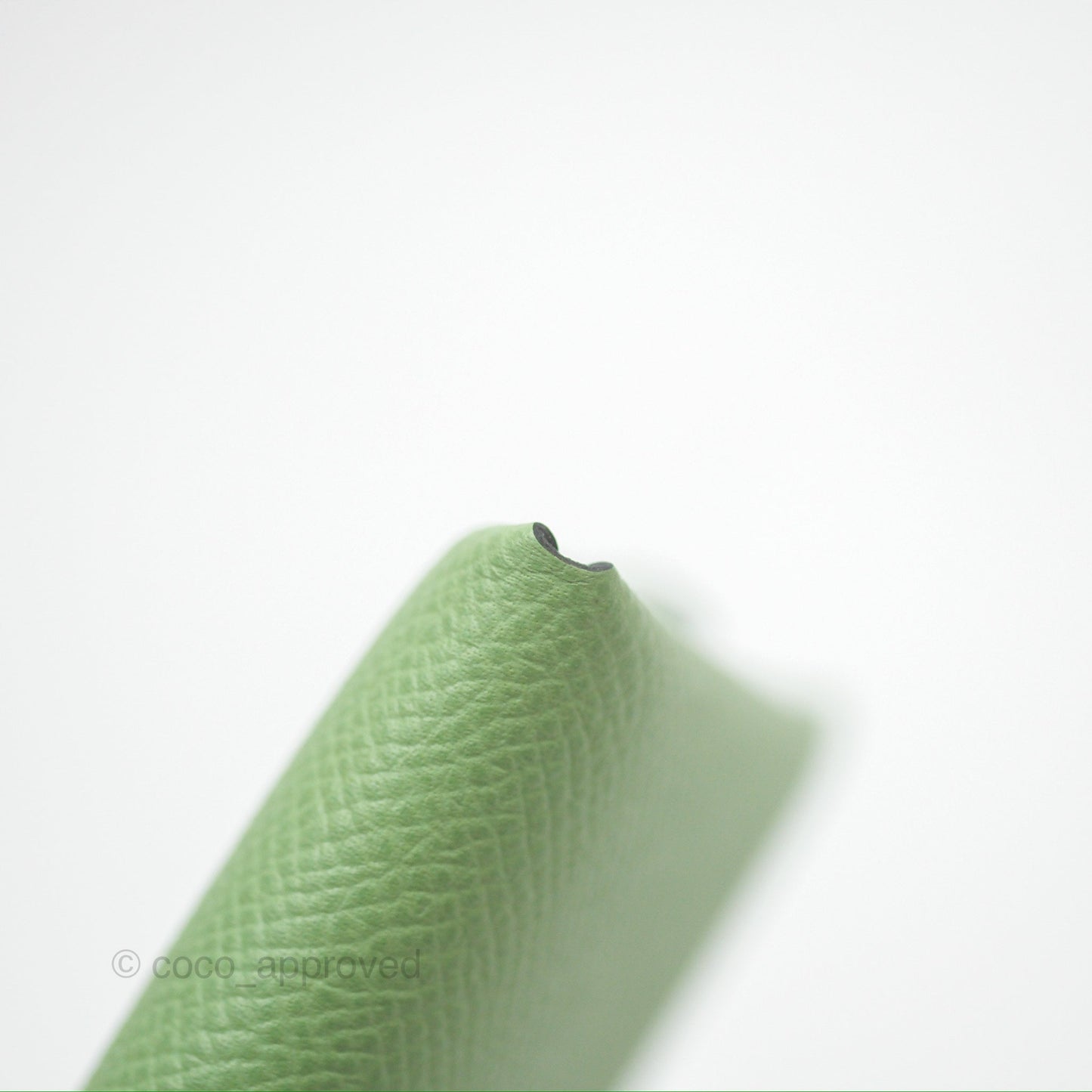Hermès Calvi Duo Compact Card Holder 3I Vert Criquet Epsom Palladium Hardware