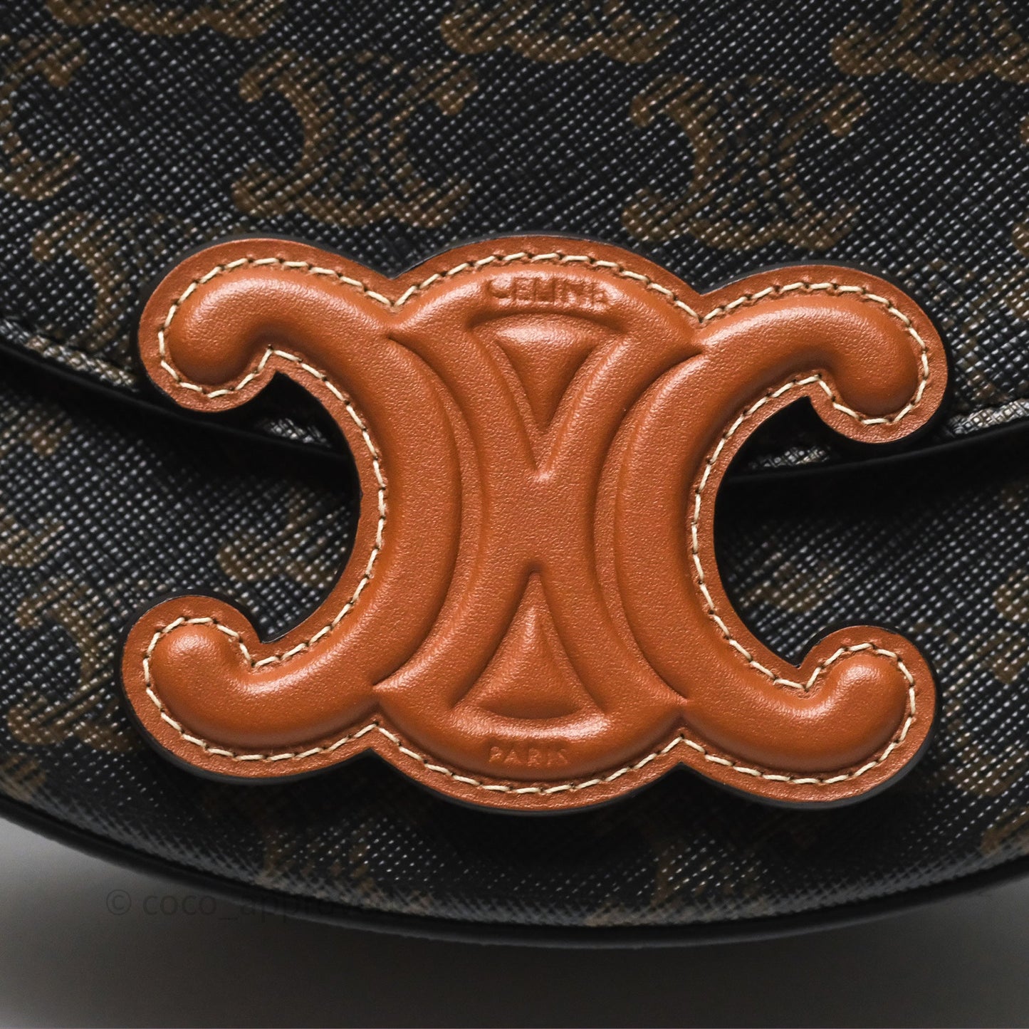 Celine Besace Cuir Bag Triomphe Canvas Tan