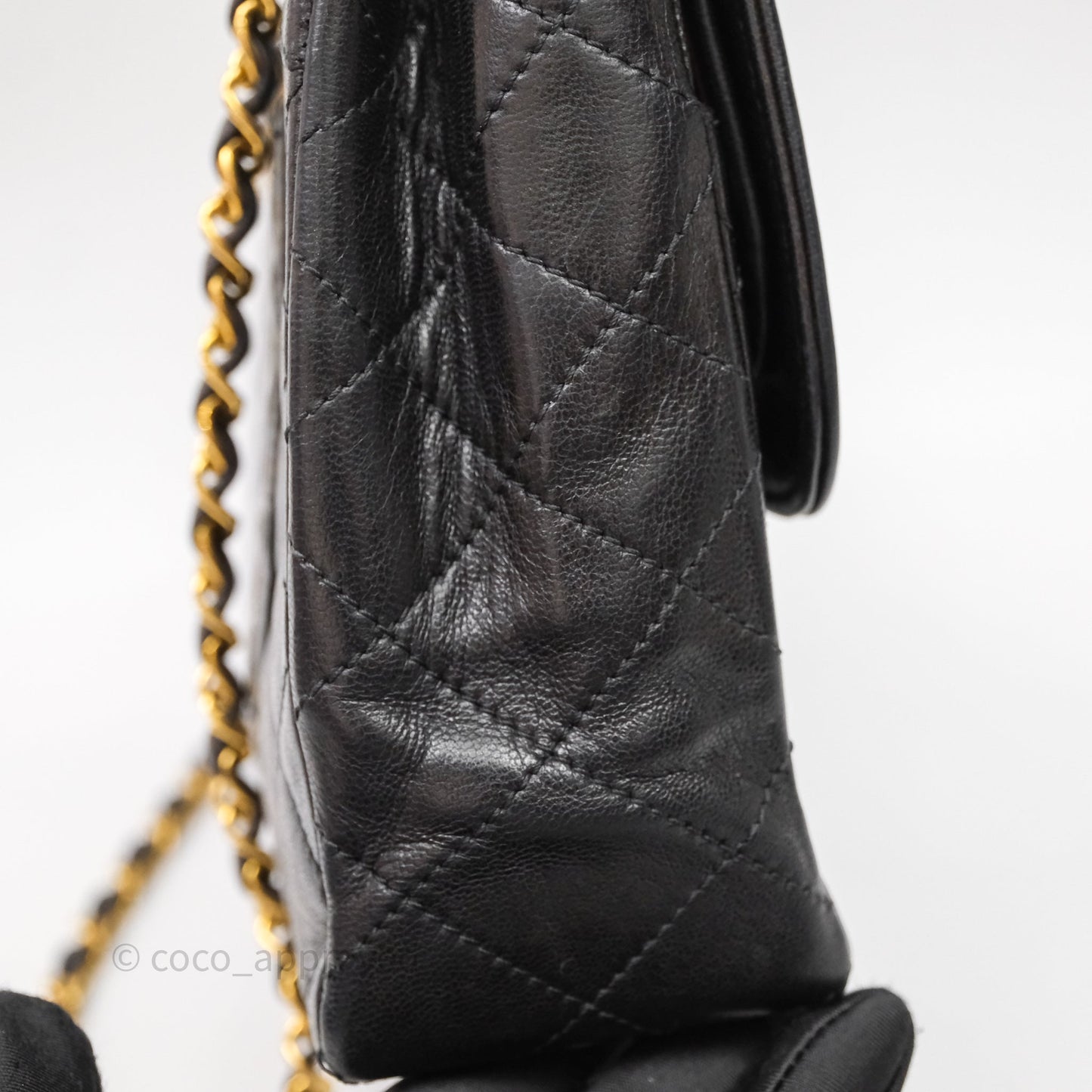 Chanel Quilted Vintage Flap Bag Lambskin Black 24K Gold Hardware