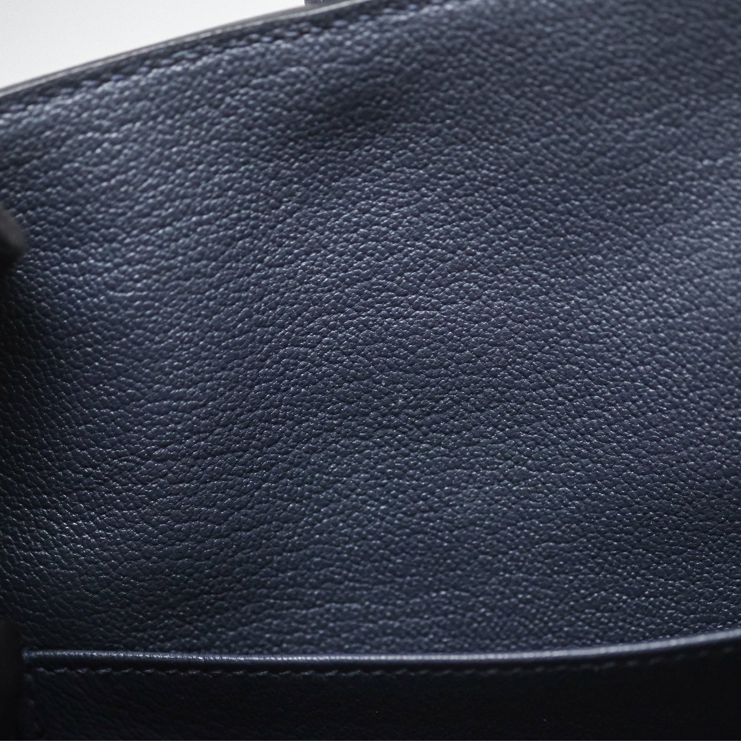 Hermès Birkin 30 Retourne Bleu Nuit 2Z Togo Gold Hardware