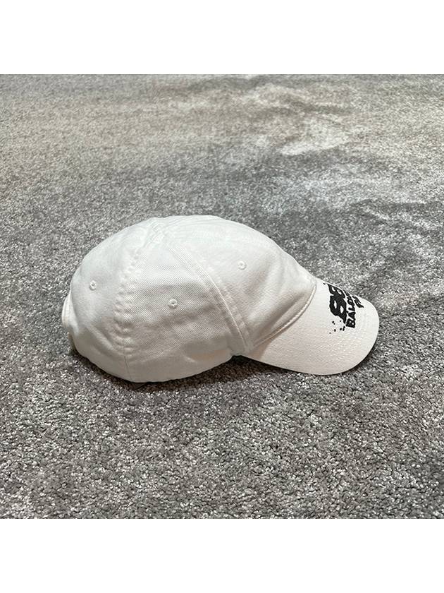 Luxury Balenciaga Hand Draw BB Icon Ball Cap White