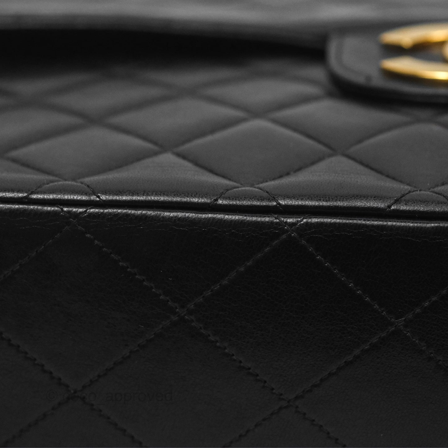 Chanel Vintage Jumbo Single Flap Black Lambskin 24K Gold Hardware