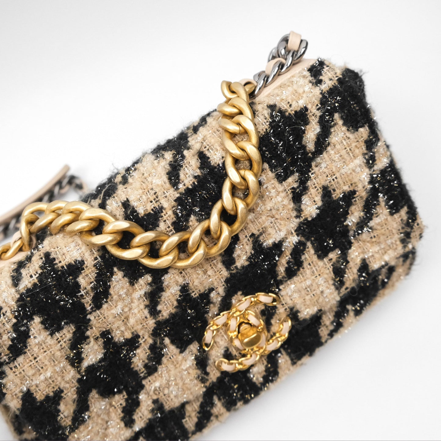 Chanel 19 Small Tweed Houndstooth Black Beige Mixed Hardware