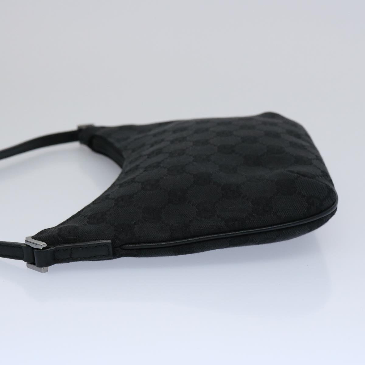 GUCCI GG Canvas Shoulder Bag Black  63865