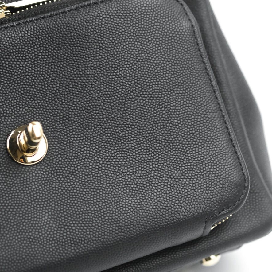 Chanel Quilted Medium Business Affinity Flap Black Caviar Gold Hardware