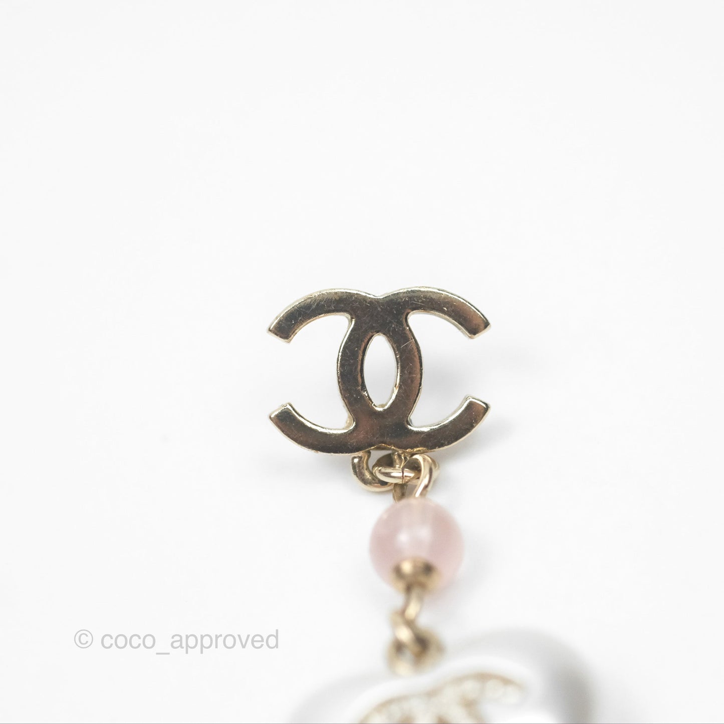 Chanel CC Pink Bead Heart Pearl Crystal CC Drop Earrings Gold Tone 21B
