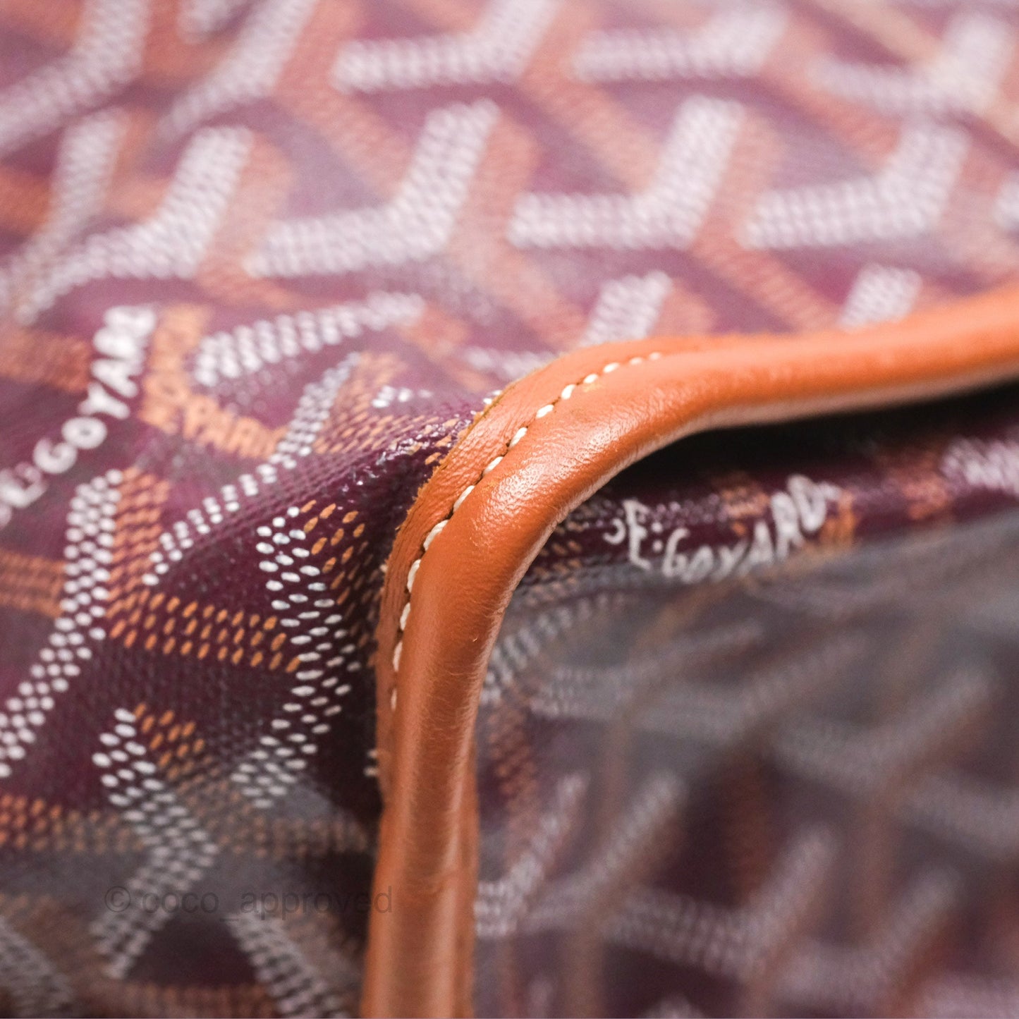 Goyard St Louis Pertuis Tote PM ⁣⁣⁣⁣⁣⁣⁣⁣⁣⁣⁣⁣⁣⁣⁣⁣⁣⁣⁣⁣Burgundy