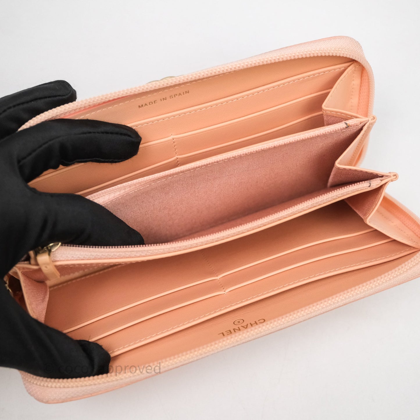 Chanel Boy Zip Long Wallet Pink Caviar Gold Hardware