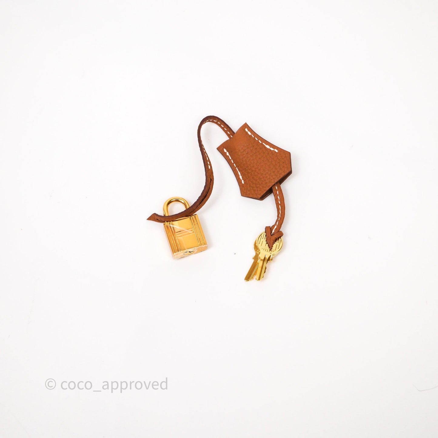 Hermes Kelly 28 Gold Togo Gold Hardware