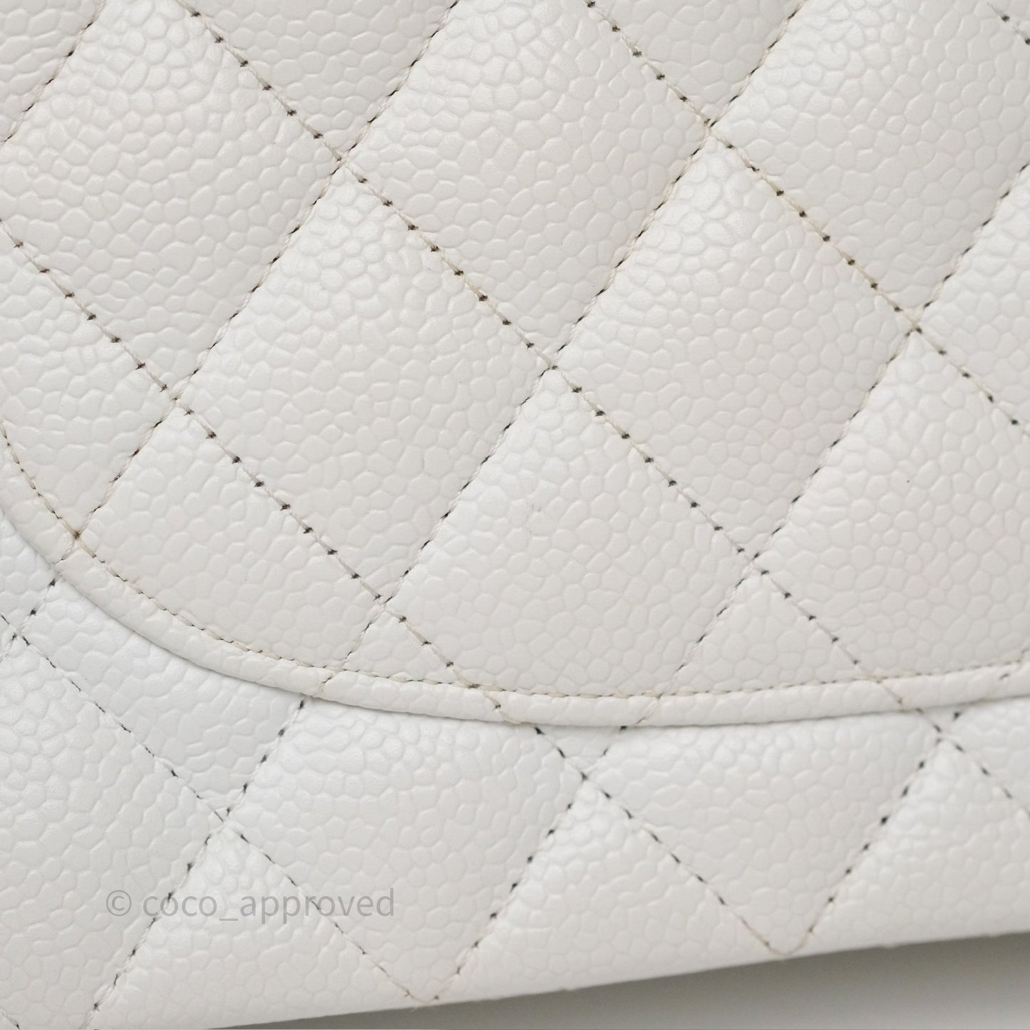Chanel M/L Medium Classic Flap Quilted White Caviar Silver Hardware
