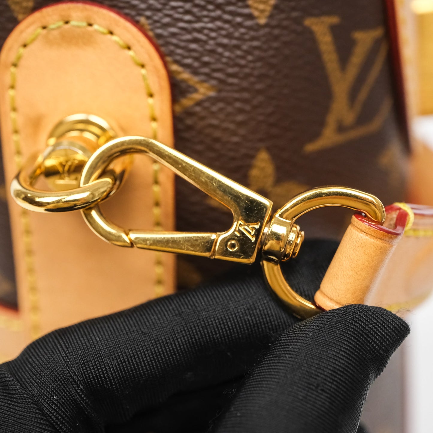 Louis Vuitton Duffle Bucket Bag Monogram Canvas
