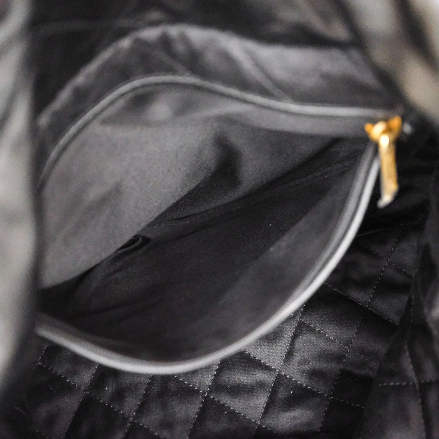 Chanel 22 Bag Medium Black Calfskin Aged Gold Hardware