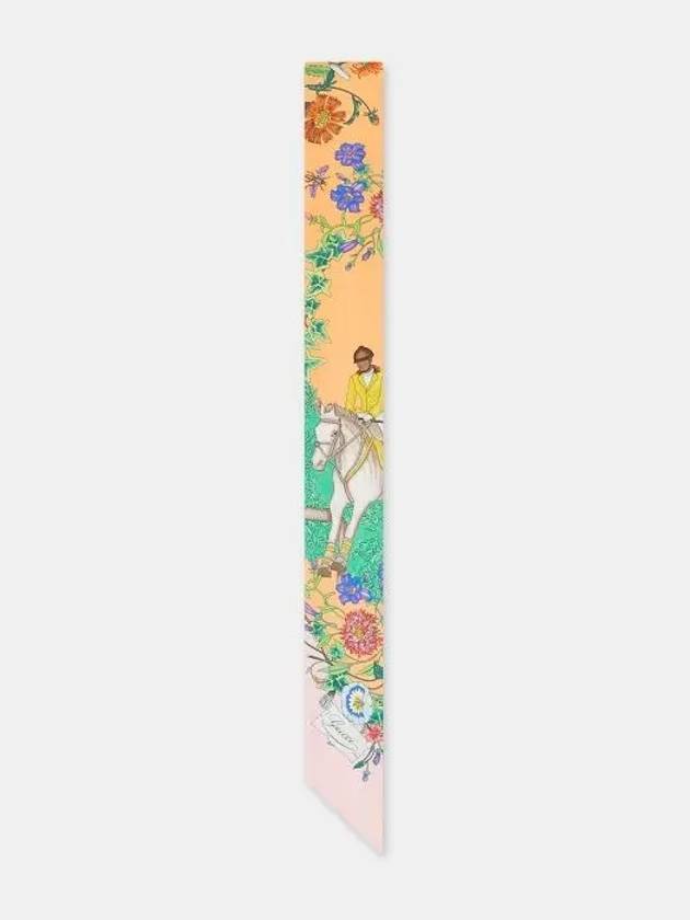 Luxury Gucci Trending 2025 All over Flora Print Silk Neck Bow 816715 3G001 5967