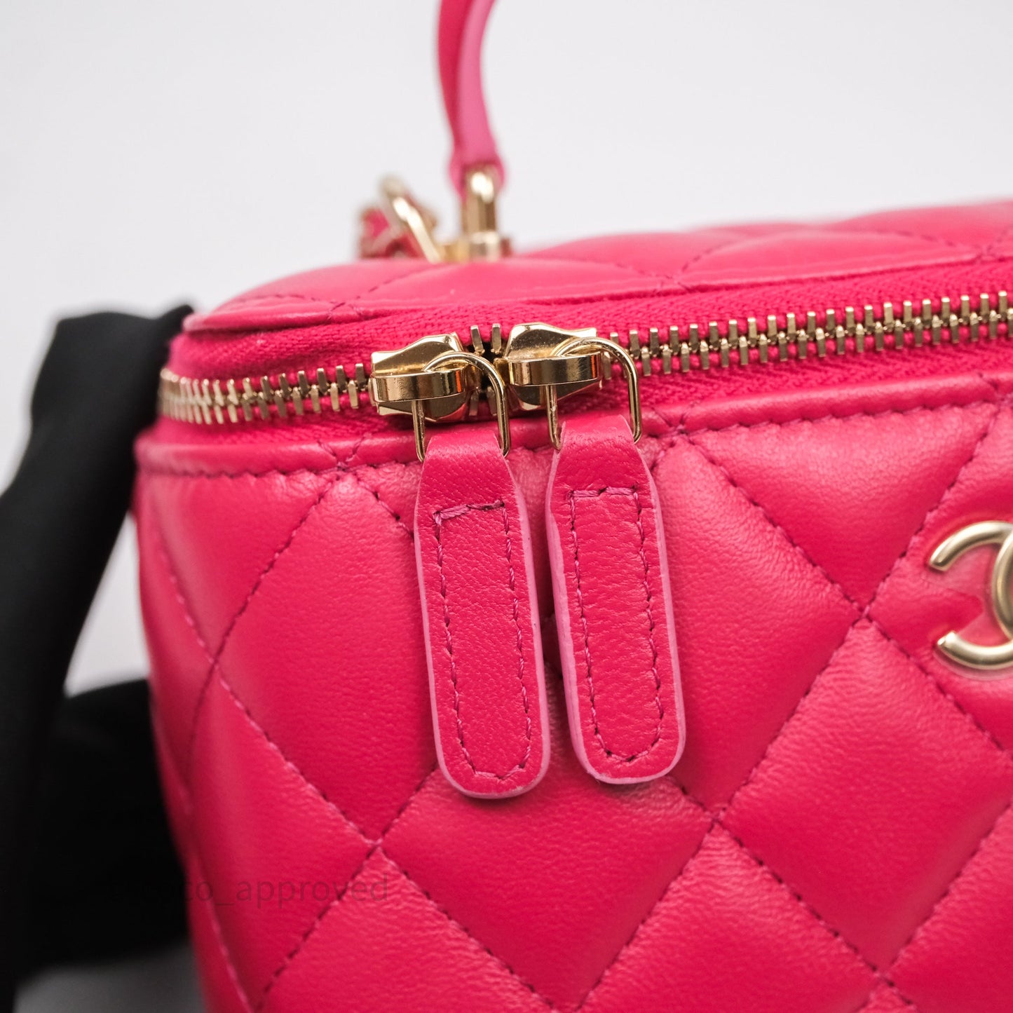 Chanel Vanity Rectangular Top Handle Pink Lambskin Gold Hardware