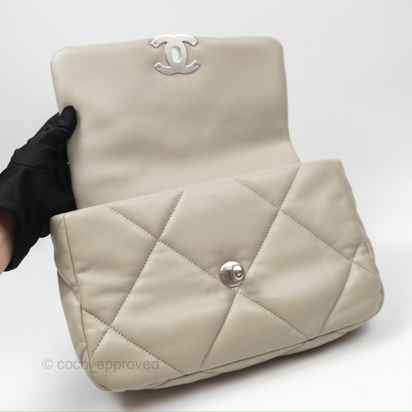 Chanel 19 Small Sage Green Mixed Hardware