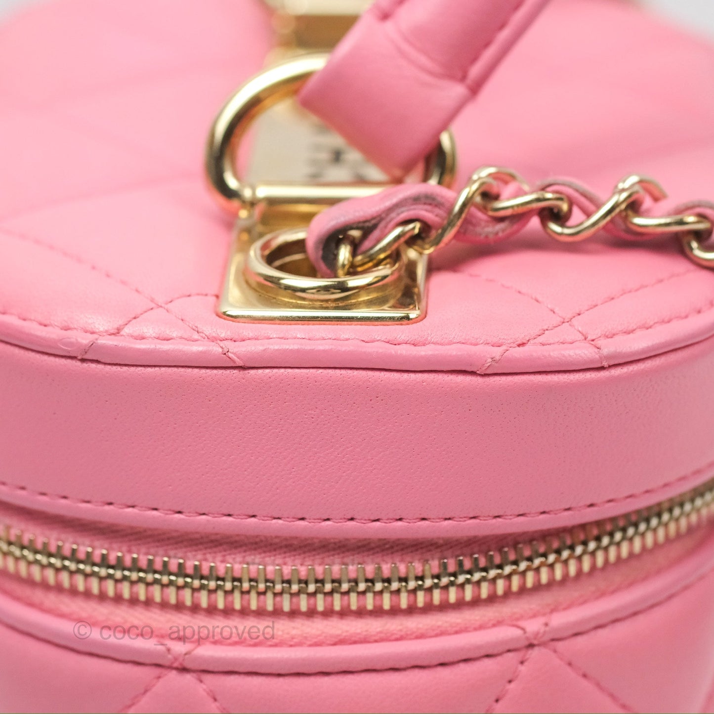 Chanel Small Quilted Top Handle Vanity Case Pink Lambskin Gold Hardware