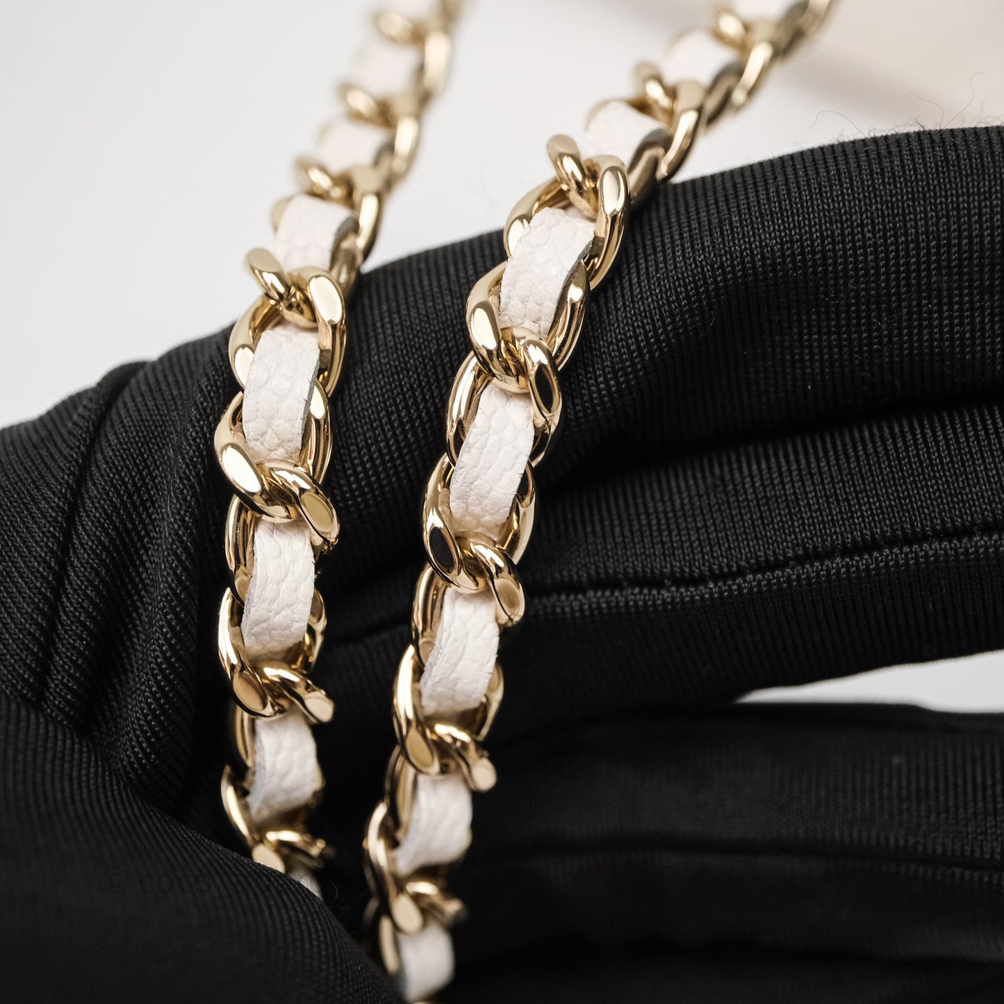 Chanel Classic Vanity Rectangular with Chain White Caviar Gold Hardware