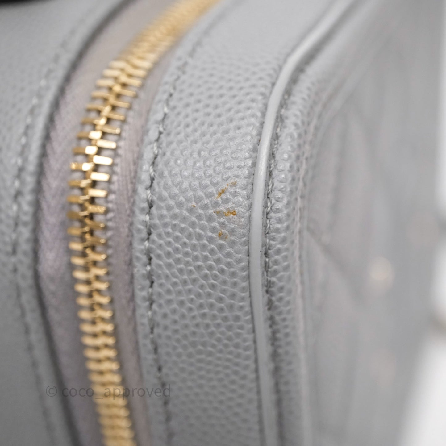 Chanel Medium CC Filigree Vanity Case Quilted Grey Caviar Gold Hardware