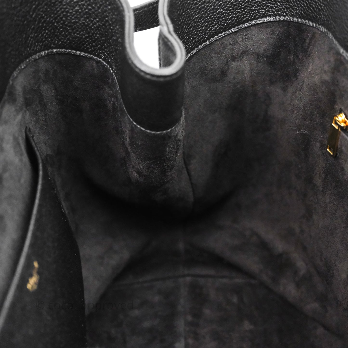 Celine Medium Cabas Anaïs Cuir Triomphe in Grained Calfskin Black