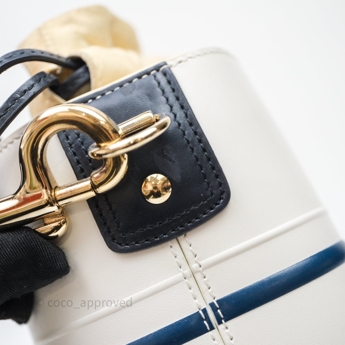 Dior Small Vibe Bucket Bag White Navy Smooth Calfskin