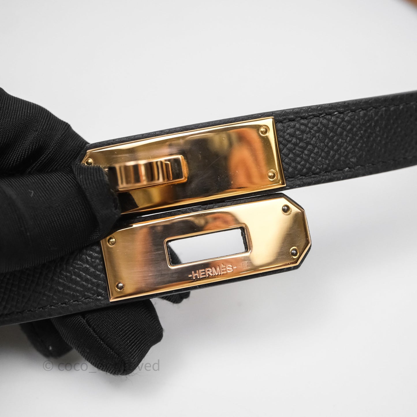 Hermès Kelly 18 Belt Black Epsom Gold Hardware