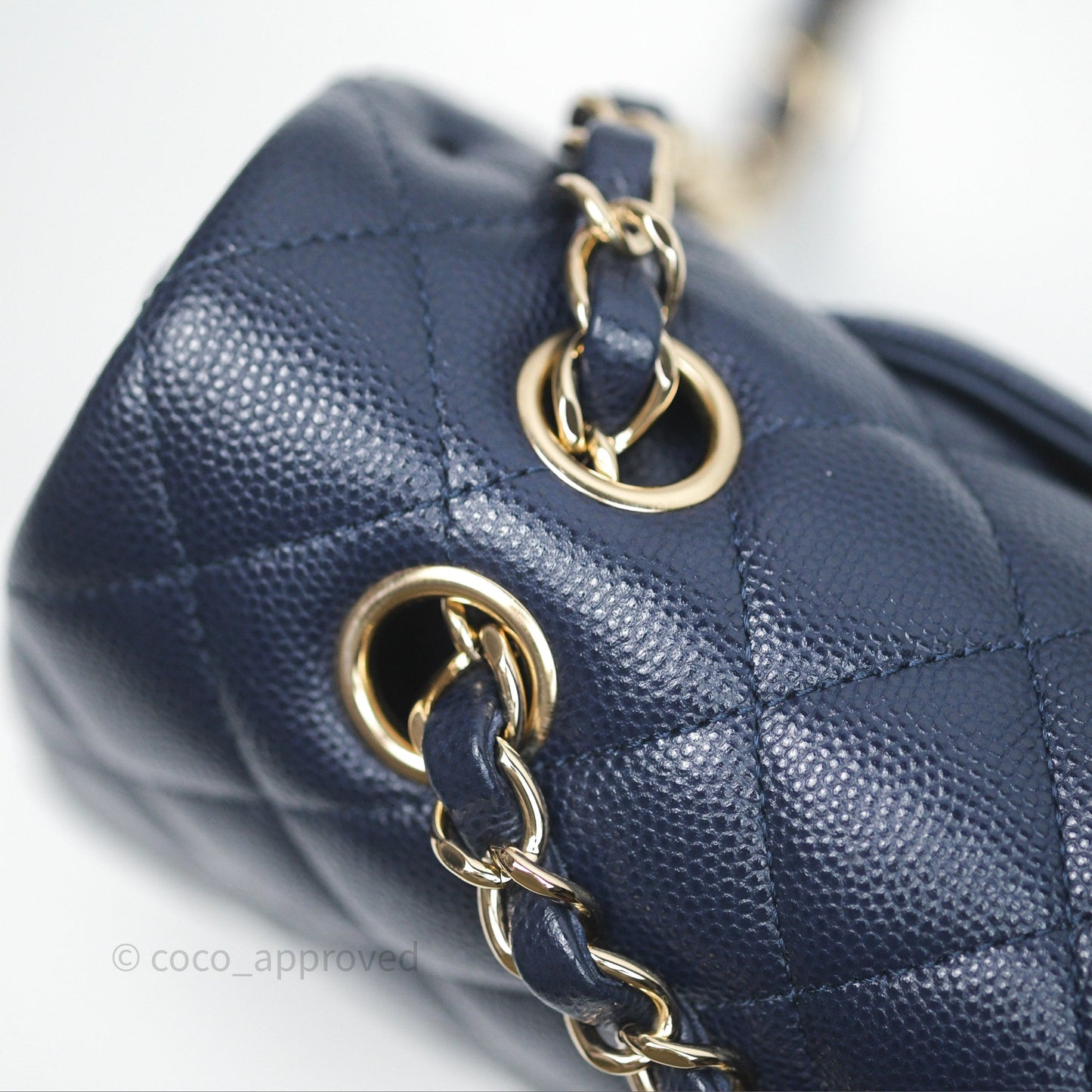Chanel Classic M/L Medium Flap Quilted Navy Caviar Gold Hardware 21S