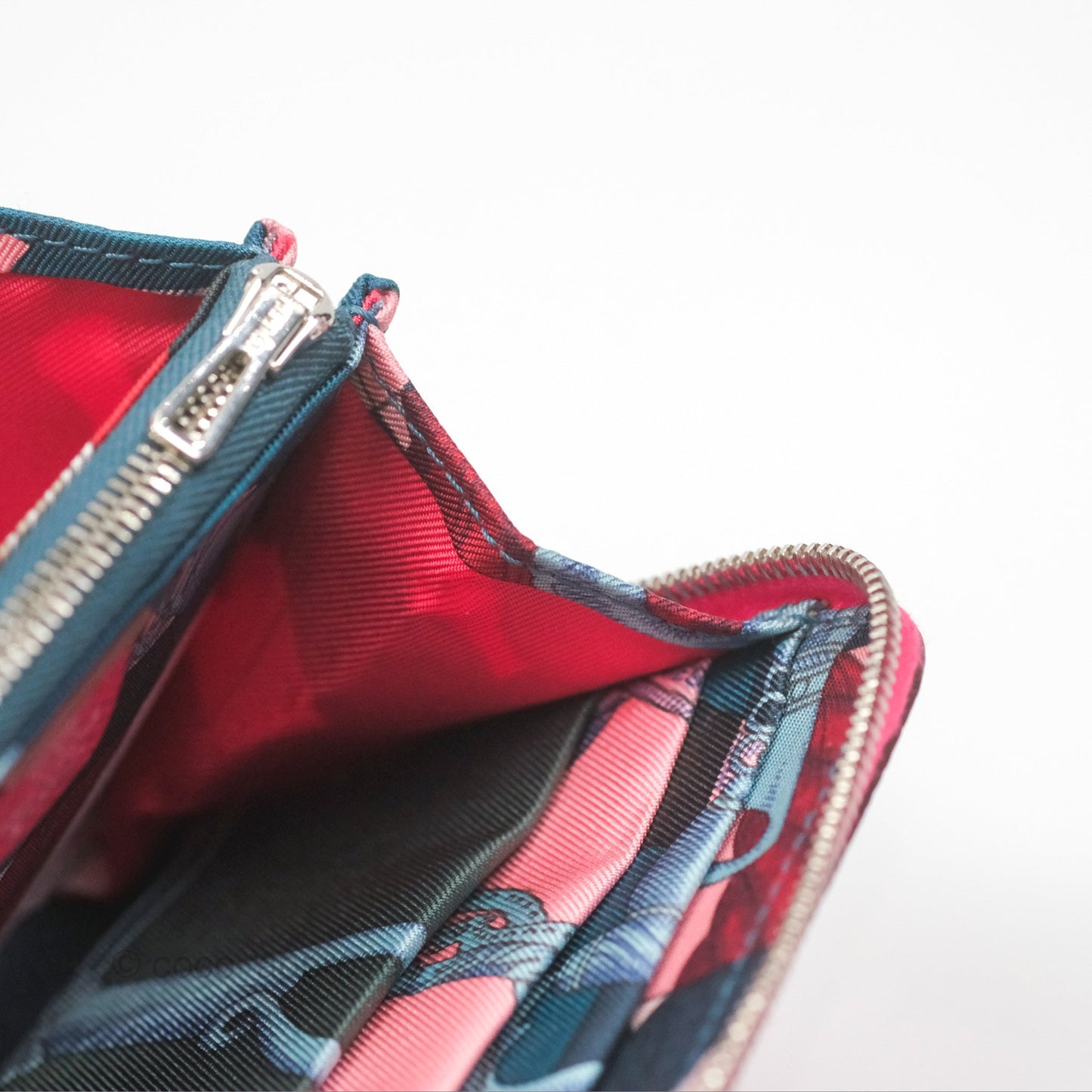 Hermès Silk In Compact Wallet Rose Extreme/ Colvert Epsom