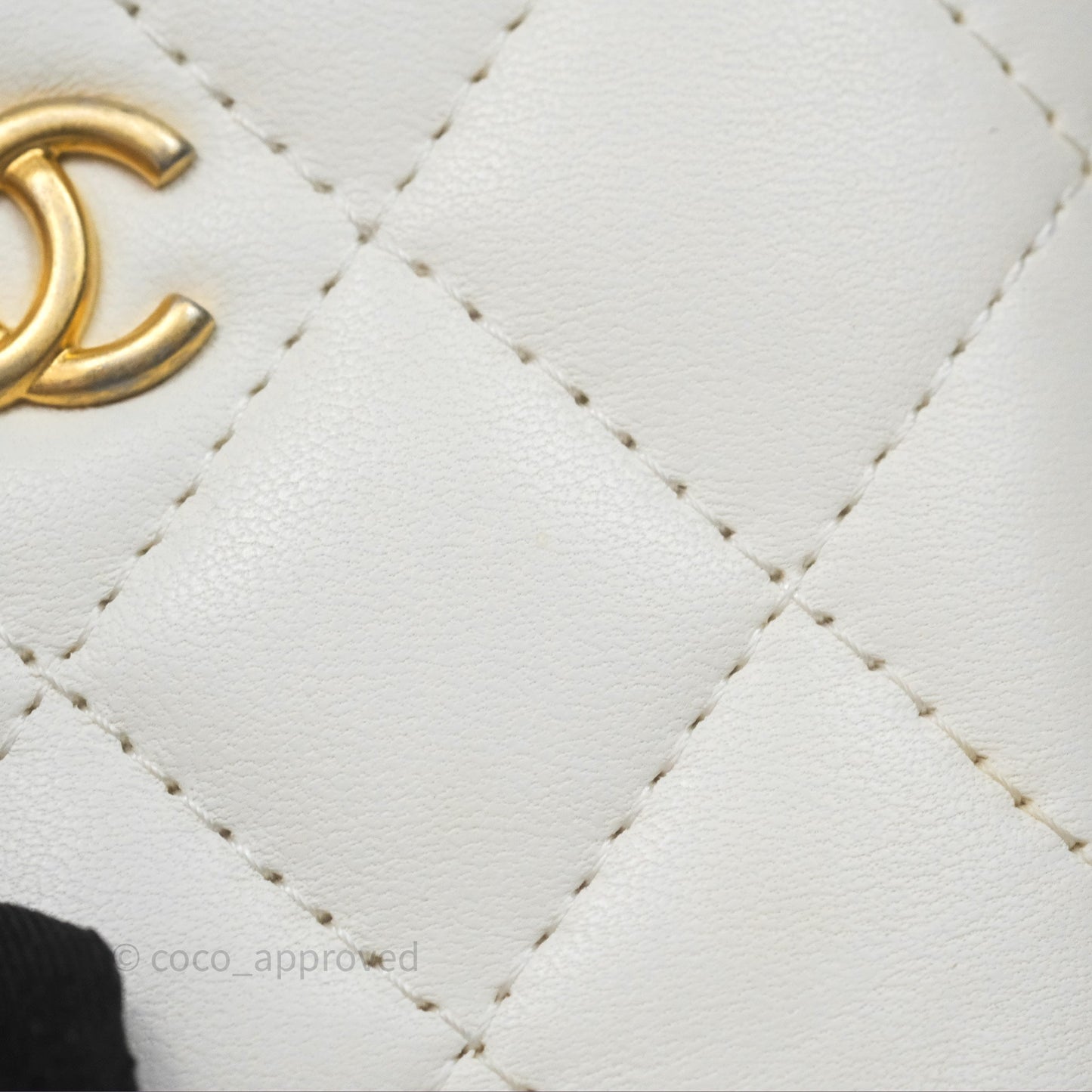 Chanel Mini Pearl Crush Vanity With Chain Ivory White Aged Gold Hardware