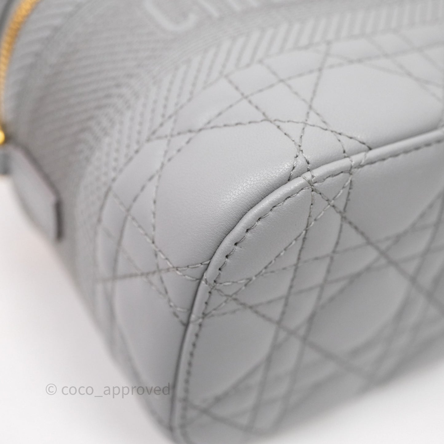 Christian Dior Small Diortravel Vanity Case Grey Lambskin Cannage