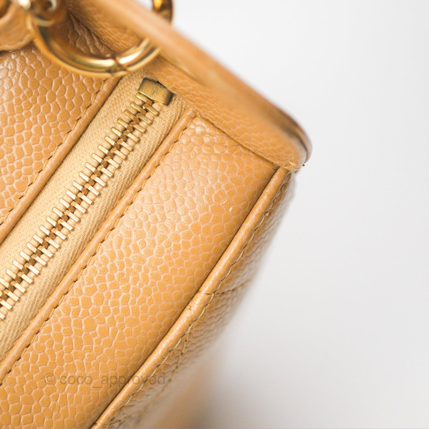 Chanel Vintage CC Quilted Hobo Shoulder Bag Beige Caviar Gold Hardware