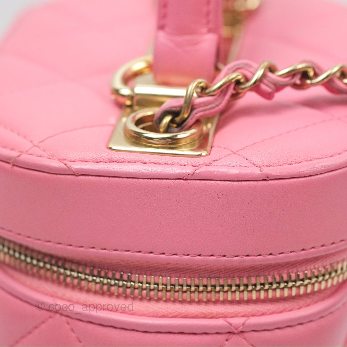 Chanel Small Quilted Top Handle Vanity Case Pink Lambskin Gold Hardware