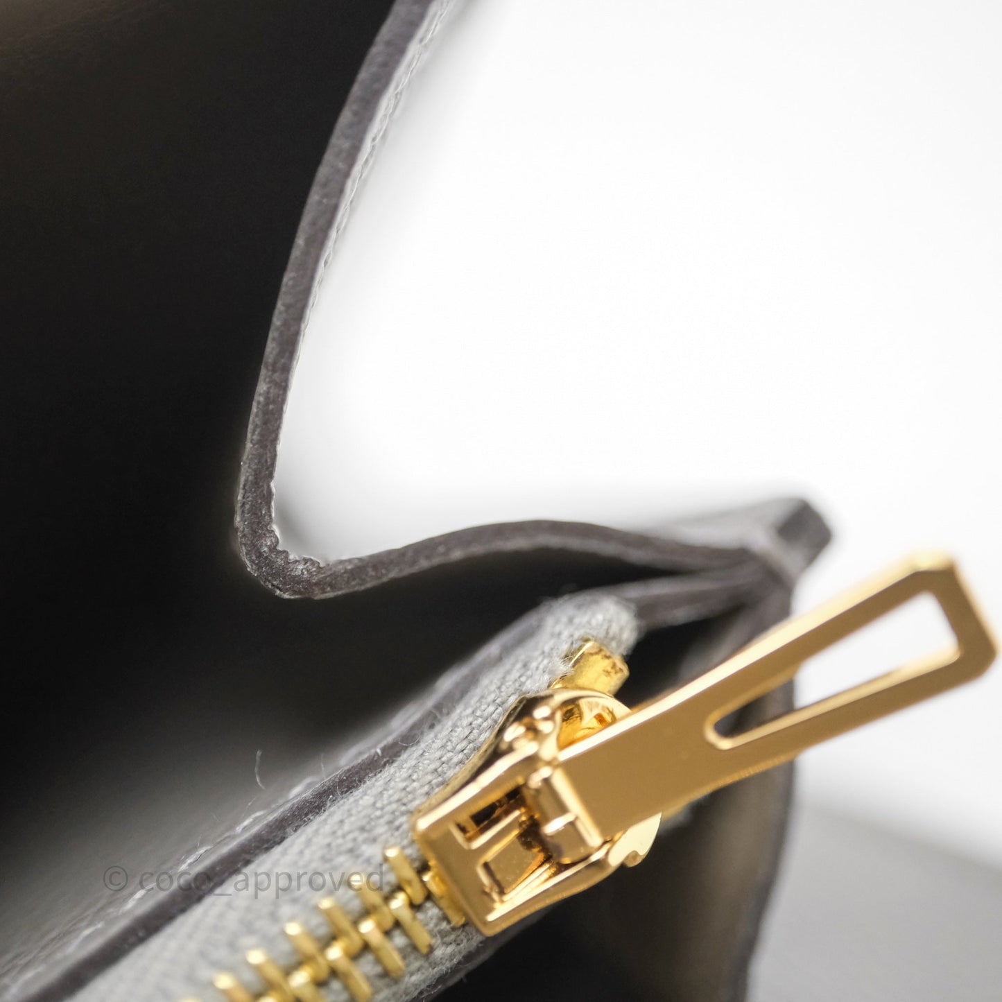 Hermès Constance Long To Go Wallet Gris Meyer 0L Epsom Gold Hardware