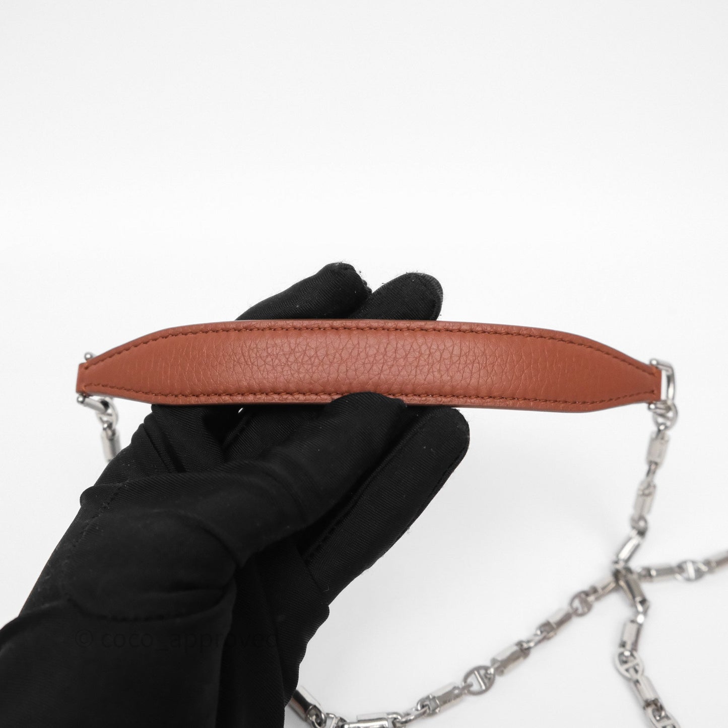 Loro Piana Extra Pocket Mini Pouch Kummel Grained Calfskin