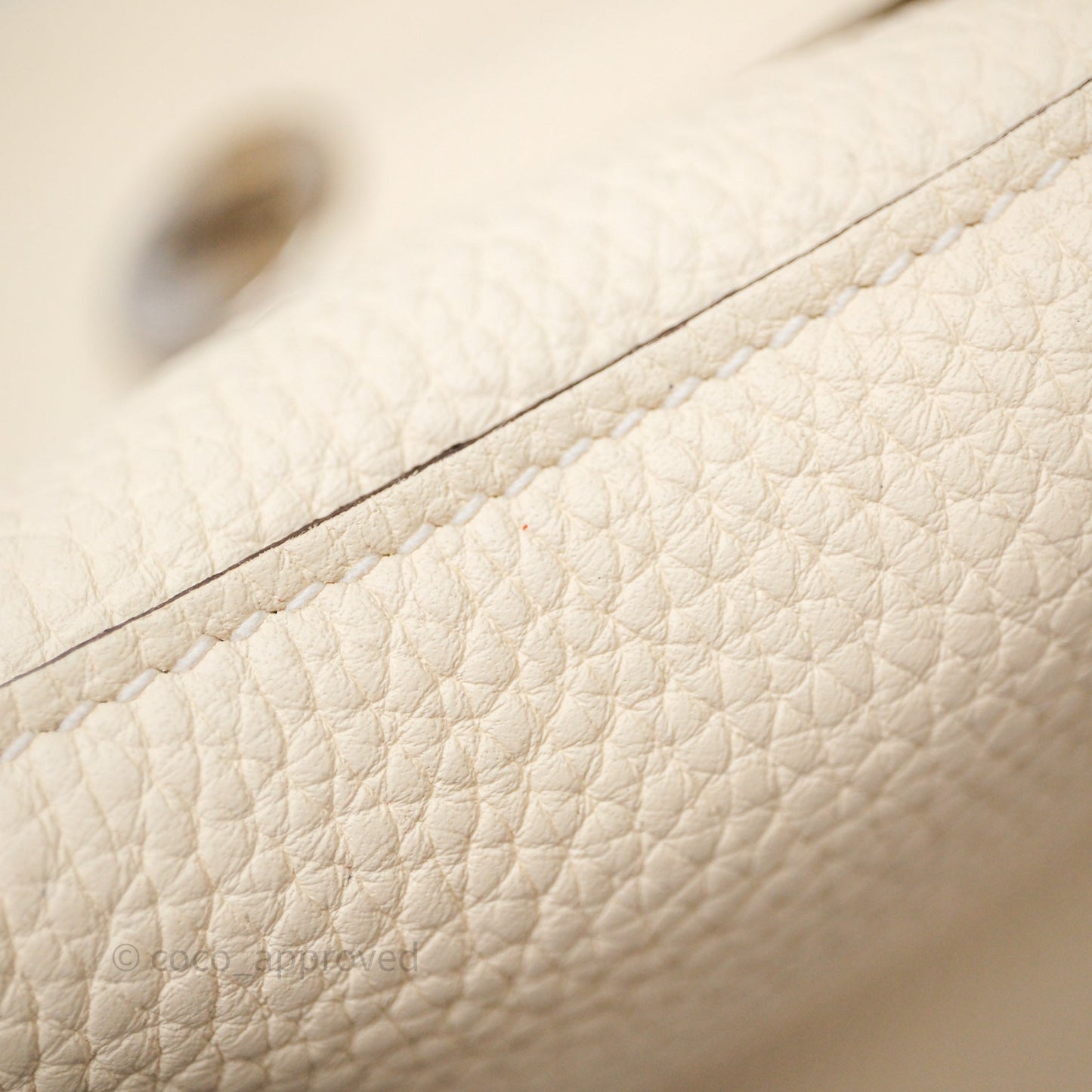 Hermès Lindy 26 Nata I2 Taurillon Clemence Palladium Hardware