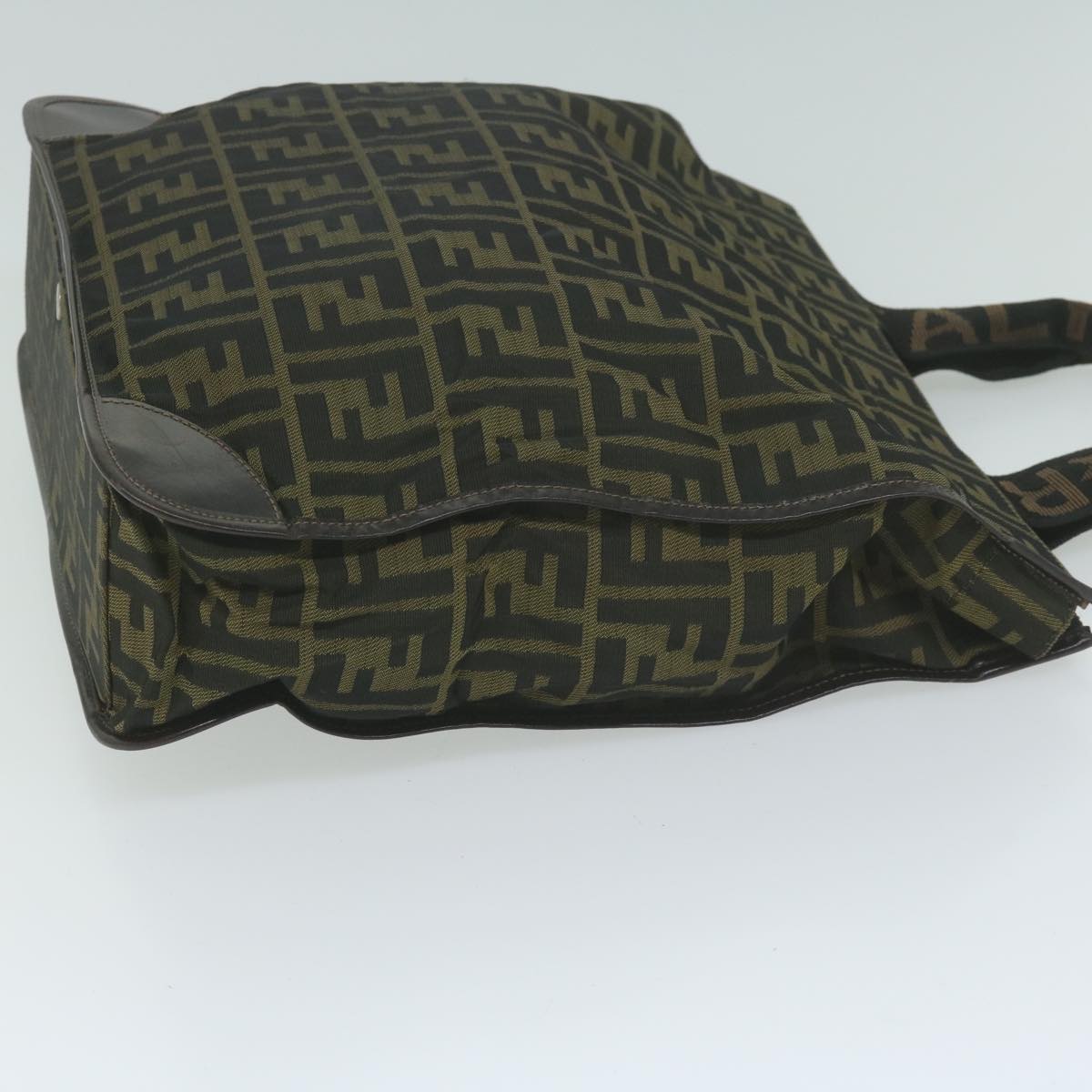 Luxury FendiZucca Canvas Hand Bag Black Brown65271
