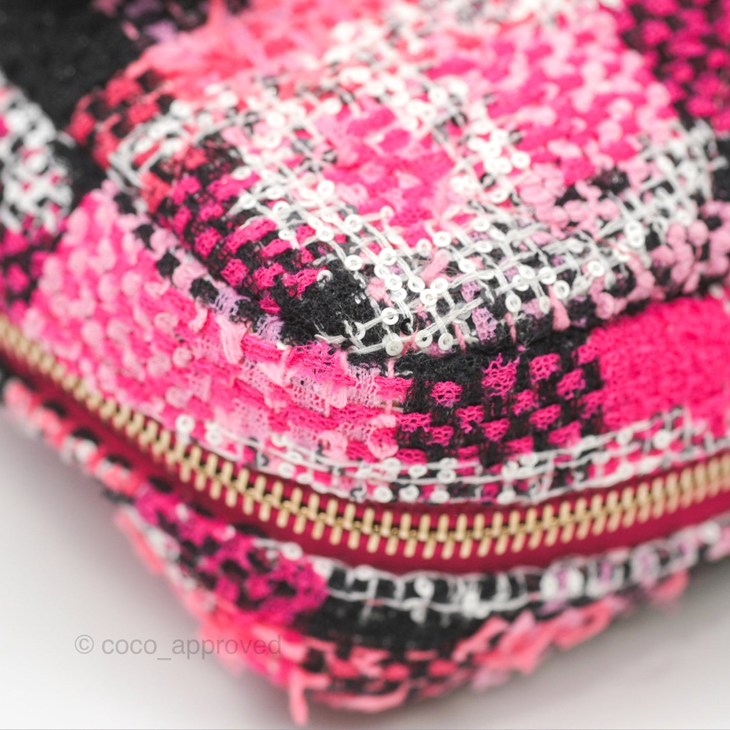 Chanel Coco Beach 2way Crossbody Bag / Foldable Tote Pink Black Grid Tweed