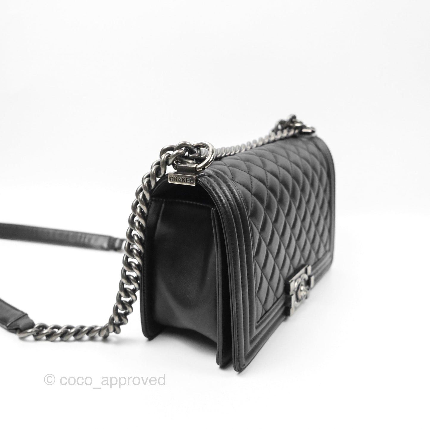 Chanel Quilted Medium Boy Black Calfskin Ruthenium Hardware