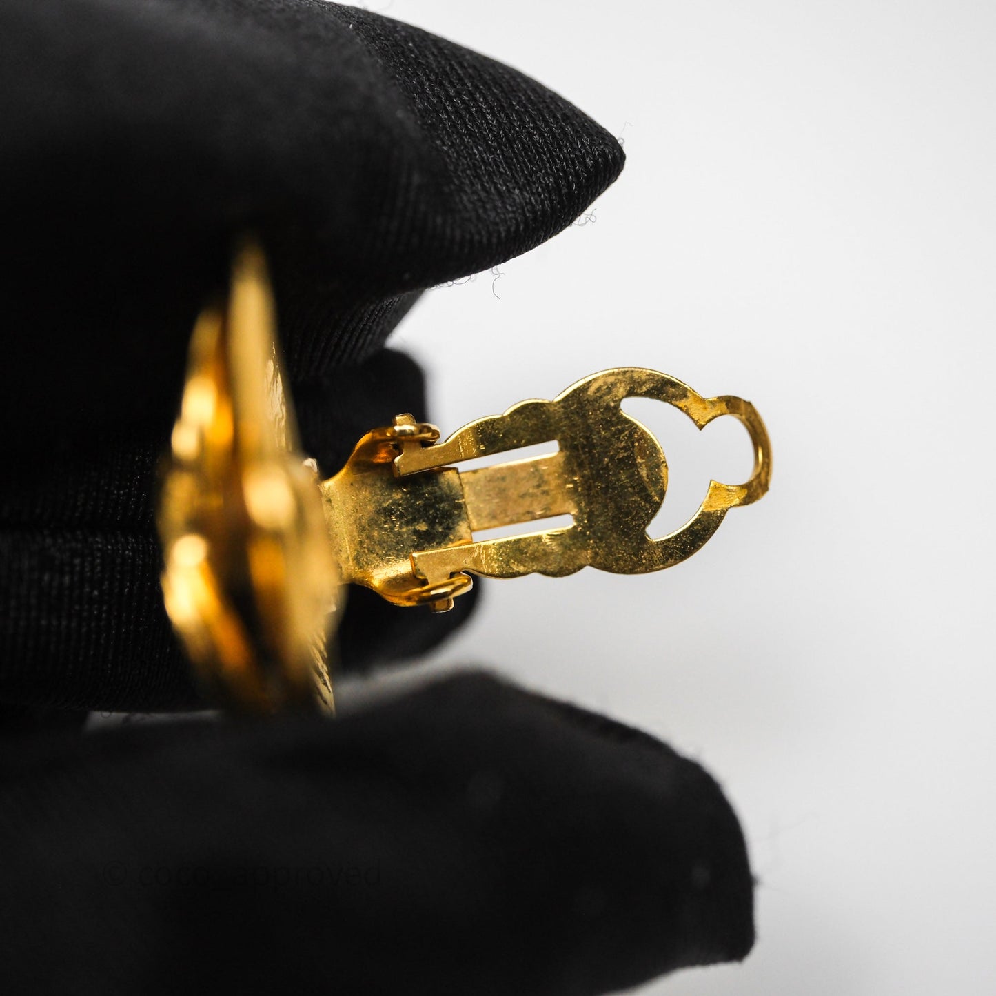 Chanel Square Ear Clip Gold Tone 94P